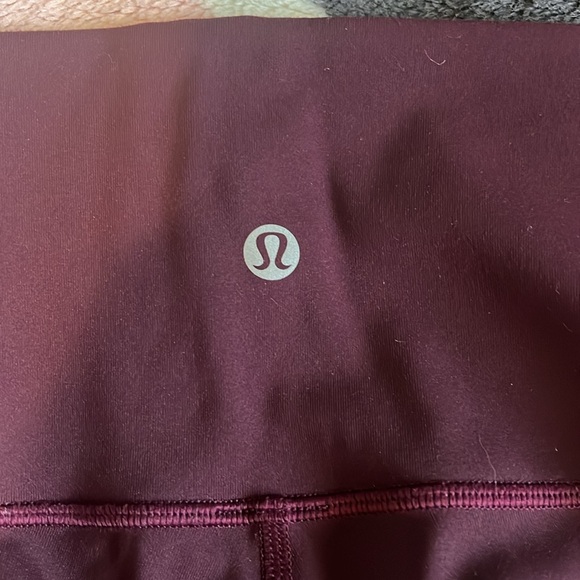 Lululemon Cropped Leggings - Picture 2 of 2